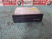 MAGAZIE CD AUDI A4 B7 OEM: 4B0919887E.