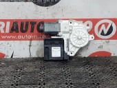 MOTORAS MACARA DREAPTA FATA AUDI A3 OEM: 8P0959802A.