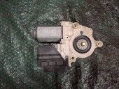 MOTORAS MACARA DREAPTA FATA SEAT IBIZA OEM: 6Q2959801A.