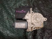 MOTORAS MACARA DREAPTA FATA SEAT IBIZA OEM: 6Q2959801A.