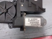 MOTORAS MACARA DREAPTA FATA SKODA FABIA OEM: 6Q1959802.