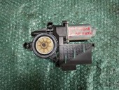 MOTORAS MACARA DREAPTA FATA SKODA FABIA OEM: 6Y1959802.