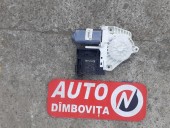 MOTORAS MACARA DREAPTA FATA VOLKSWAGEN GOLF OEM: 1K0959792N.