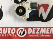 MOTORAS MACARA DREAPTA FATA VOLKSWAGEN GOLF V 