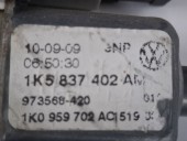 MOTORAS MACARA DREAPTA FATA VOLKSWAGEN GOLF VI OEM: 1K5837402AM/ 1K0959792N.