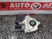 MOTORAS MACARA DREAPTA FATA VOLKSWAGEN PASSAT B6 OEM: 1K0959701P.