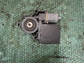 MOTORAS MACARA DREAPTA FATA VOLKSWAGEN PASSAT B7 OEM: 3C0959792B.