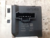 MOTORAS MACARA DREAPTA SPATE RENAULT FLUENCE OEM: 827306548R.