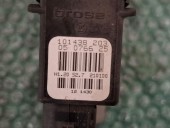 MOTORAS MACARA DREAPTA SPATE VOLKSWAGEN GOLF IV OEM: 101438203.