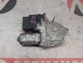MOTORAS MACARA DREAPTA SPATE VOLKSWAGEN GOLF IV OEM: 1J4959812C/101438-203.