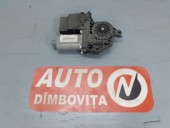 MOTORAS MACARA DREAPTA SPATE VOLKSWAGEN GOLF V OEM: 1K4839402C.