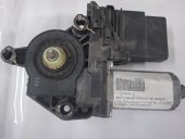 MOTORAS MACARA DREAPTA SPATE VOLKSWAGEN GOLF V OEM: 1K4839402D.