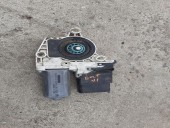 MOTORAS MACARA DREAPTA SPATE VOLKSWAGEN GOLF VI OEM:  1K0959704AG.