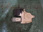 MOTORAS MACARA DREAPTA SPATE VOLKSWAGEN JETTA IV OEM: 1K0959704AG.