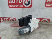 MOTORAS MACARA DREAPTA SPATE VOLKSWAGEN JETTA IV OEM: 3C0959704B/C12696-101.