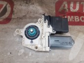 MOTORAS MACARA DREAPTA SPATE VOLKSWAGEN PASSAT B6 OEM: 1K0959704P.