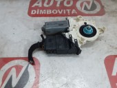 MOTORAS MACARA DREAPTA SPATE VOLKSWAGEN PASSAT B6 OEM: 1K0959704P.