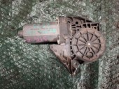 MOTORAS MACARA STANGA FATA AUDI A4 B6 OEM: 0130821765.
