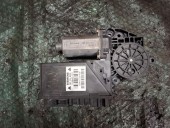 MOTORAS MACARA STANGA FATA AUDI A4 B6 OEM: 105842-101.