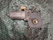 MOTORAS MACARA STANGA FATA BMW E46 OEM: 0130821716.
