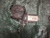 MOTORAS MACARA STANGA FATA HYUNDAI SANTA FE OEM: 400907.