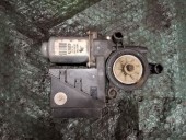 MOTORAS MACARA STANGA FATA SKODA FABIA OEM: 501959801.