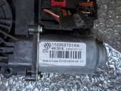 MOTORAS MACARA STANGA FATA SKODA OCTAVIA II OEM: 1T0959701AA/5K0959793A.