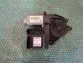MOTORAS MACARA STANGA FATA SKODA OCTAVIA II OEM: 1T0959701T/5K0959793.