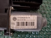 MOTORAS MACARA STANGA FATA SKODA OCTAVIA II OEM: 1T0959701T/5K0959793.