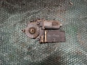 MOTORAS MACARA STANGA FATA SKODA OCTAVIA OEM: 1U1837401J.