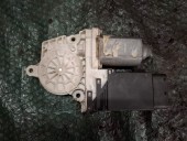 MOTORAS MACARA STANGA FATA VOLKSWAGEN BORA OEM: 9776101434203.