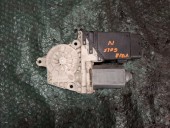 MOTORAS MACARA STANGA FATA VOLKSWAGEN GOLF IV OEM: 9776101430203.