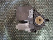 MOTORAS MACARA STANGA FATA VOLKSWAGEN GOLF V OEM: 1K0959701E.