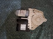 MOTORAS MACARA STANGA FATA VOLKSWAGEN GOLF V OEM: 5K0959793A.