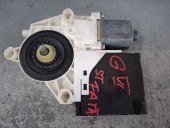 MOTORAS MACARA STANGA FATA VOLKSWAGEN GOLF VI OEM: 1K5837401AN/1K0959793P.