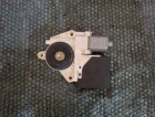 MOTORAS MACARA STANGA FATA VOLKSWAGEN JETTA IV OEM: 3C0959793B.