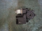 MOTORAS MACARA STANGA FATA VOLKSWAGEN PASSAT B7 OEM: 3C0959793C.