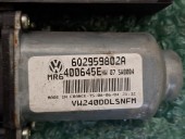 MOTORAS MACARA STANGA FATA VOLKSWAGEN POLO 9N OEM: 6Q2959802A.