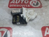 MOTORAS MACARA STANGA SPATE VOLKSWAGEN GOLF IV OEM: 101389101.
