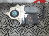 MOTORAS MACARA STANGA SPATE VOLKSWAGEN GOLF V 