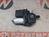 MOTORAS MACARA STANGA SPATE VOLKSWAGEN GOLF V OEM: 1K0839401C/993424-100.
