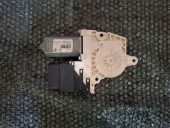 MOTORAS MACARA STANGA SPATE VOLKSWAGEN JETTA IV OEM: 1K0959703AG.