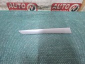 ORNAMENT AUDI A4 B8 OEM: 8K0867409.