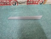 ORNAMENT AUDI A4 B8 OEM: 8K0867420.