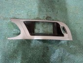 ORNAMENT BORD AUDI A4 B8 OEM: 8K1857186H.