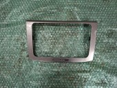 ORNAMENT BORD VOLKSWAGEN PASSAT B6 OEM: 3C0858069AE.