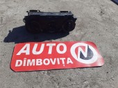 PANOU COMANDA AC VOLKSWAGEN GOLF V OEM: 743138.