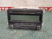 RADIO CD VOLKSWAGEN JETTA IV OEM: 1K0035186AA.