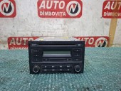 RADIO CD VOLKSWAGEN POLO 9N OEM: 6Q0035152.