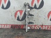 RAMPA INJECTOARE AUDI A4 OEM: 058133681C.